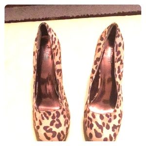 Charlotte Russe Cheetah Print Pump Heels Size 10